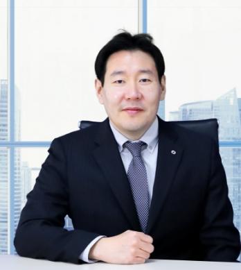 Sung Woo Chun